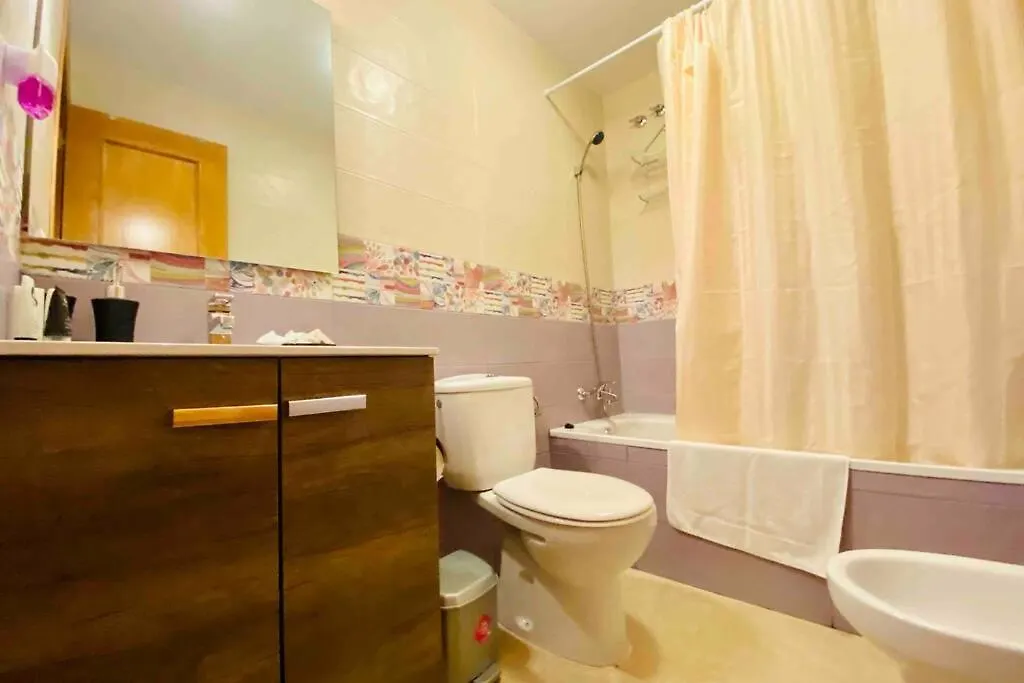 “Smile Nerja” Chic Apartment With Wifi, 4 Guests 0*, Nerja España