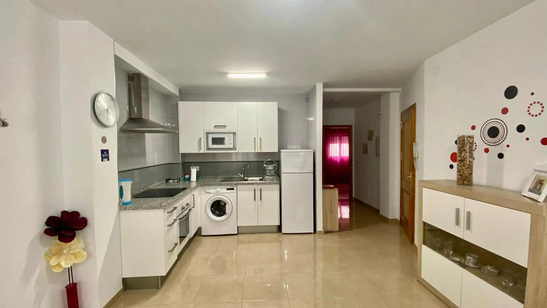 “Smile Nerja” Chic Apartment With Wifi, 4 Guests España