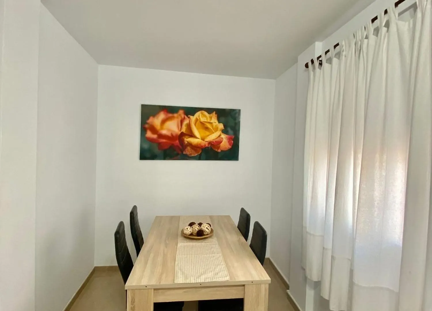 “Smile Nerja” Chic Apartment With Wifi, 4 Guests 0*, Nerja España